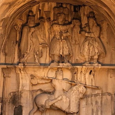 بررسی شاهکار هنری معماری ایران، طاق بستان